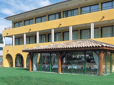 Western En Provence Hotel