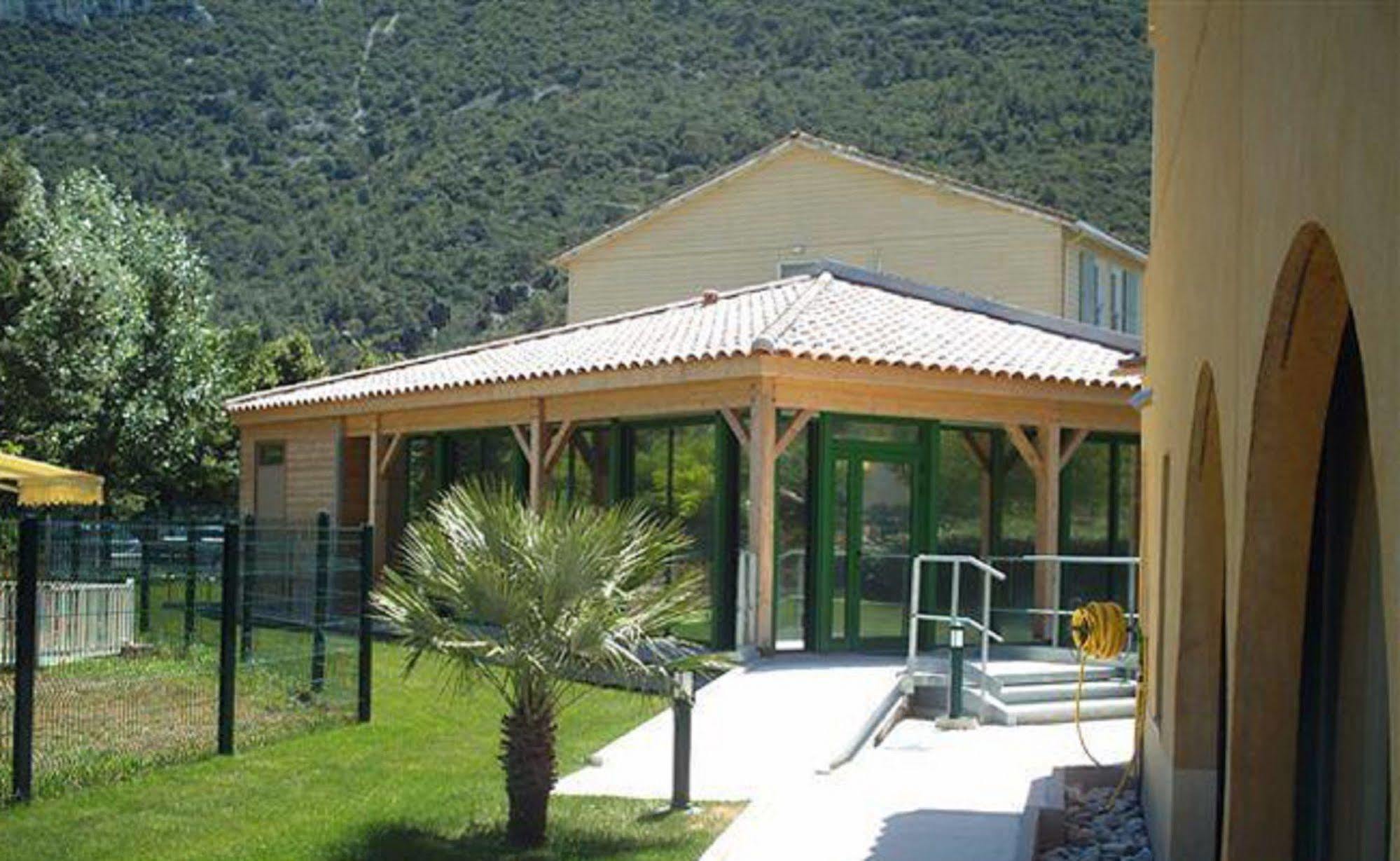 Western En Provence Hotel 3*